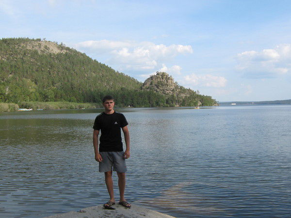 Денис Васенёв