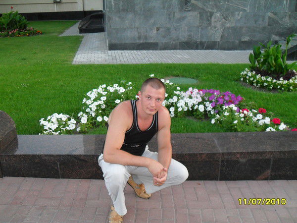 Михаил Быховец