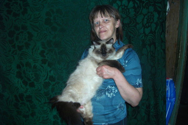 Елена Петрова