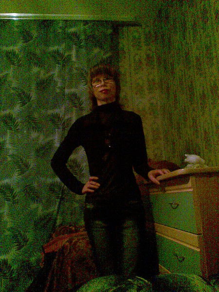 Лена Крикова