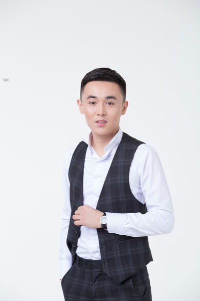 Аскар Хамиденов