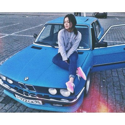 Ника Томилова