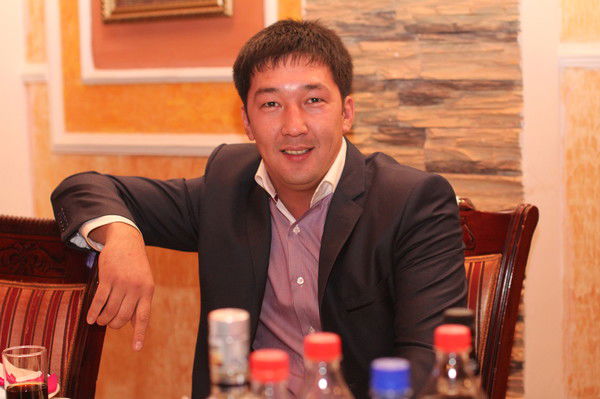 Болат Жабагинов