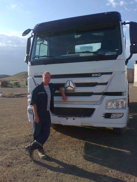 Артем Захаров