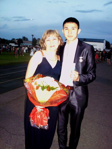 Алипа Бакраденова