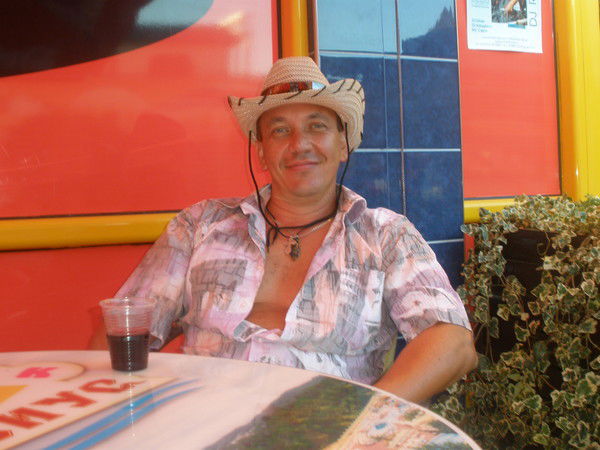 Александр Слюдиков