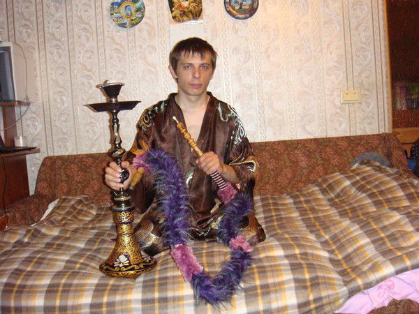 Василий Никонов