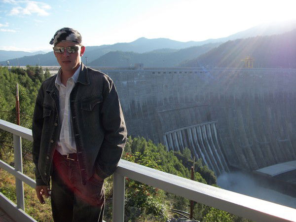 Александр Агафонов