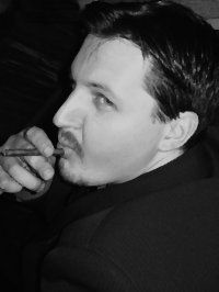 Михаил Попов