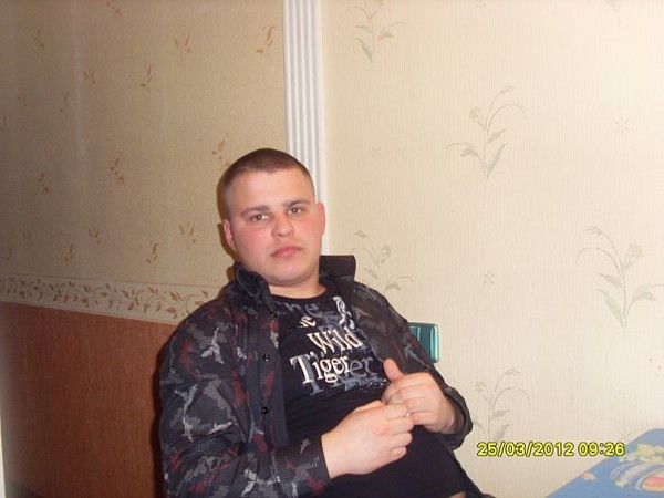 Денис Дронов