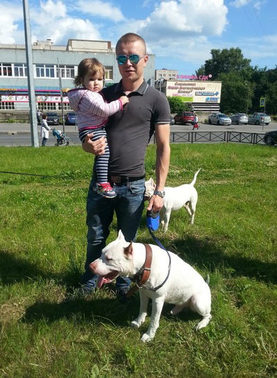 Евгений Бурцев