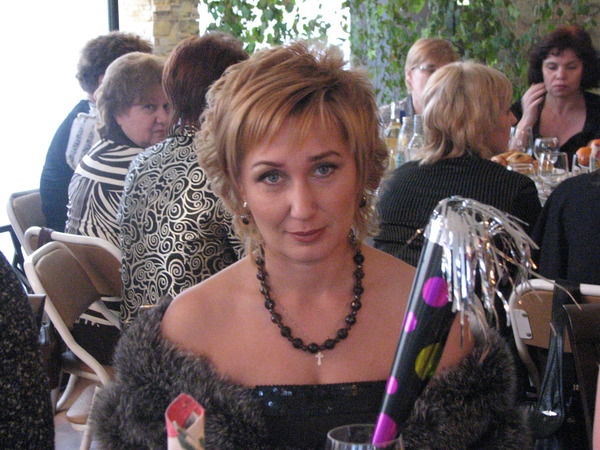 Елена Тихонова