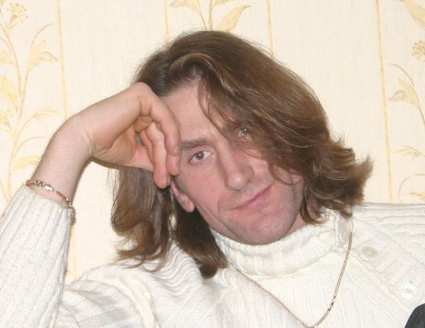 Виктор Михайлов