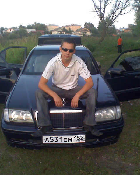 Евгений Яшков