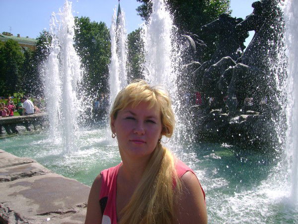 Елена Емельянова