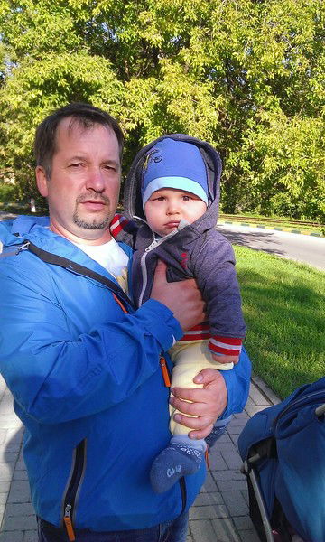 Дмитрий Колобов