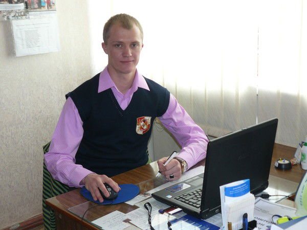 Артём Кадров