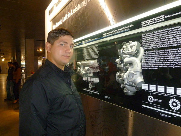 Эдуард Каюров