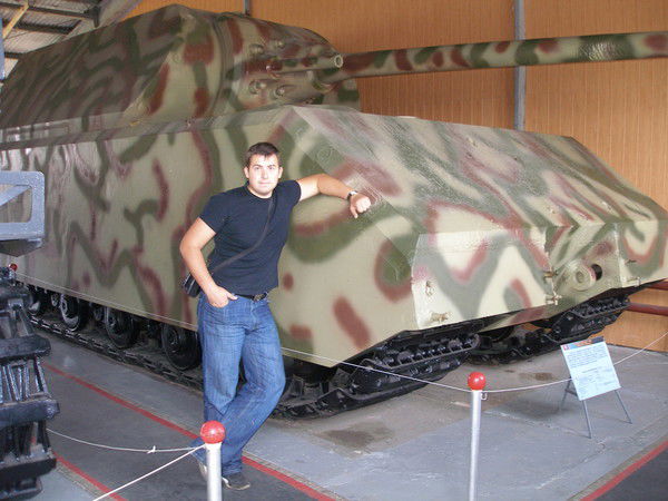 Алексей Строгов