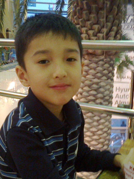 Данияр Оразов