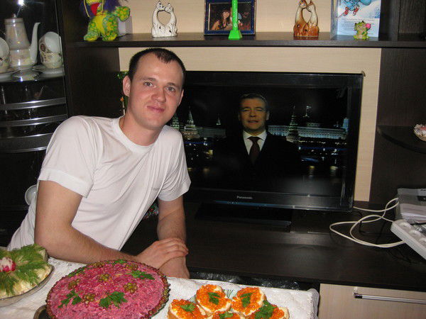 Михаил Синельников