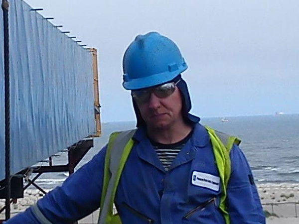 Александр Лавринов