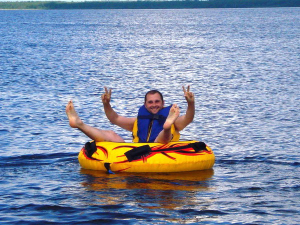 Александр Шарапов