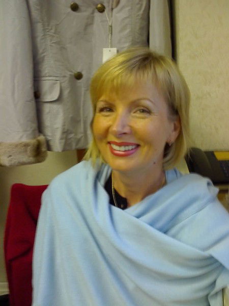 Нина Хирова