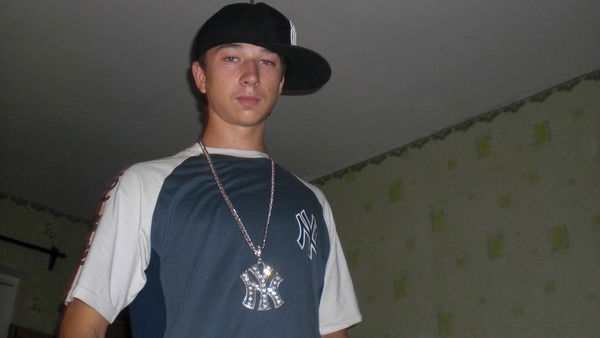 Андрей Антонов