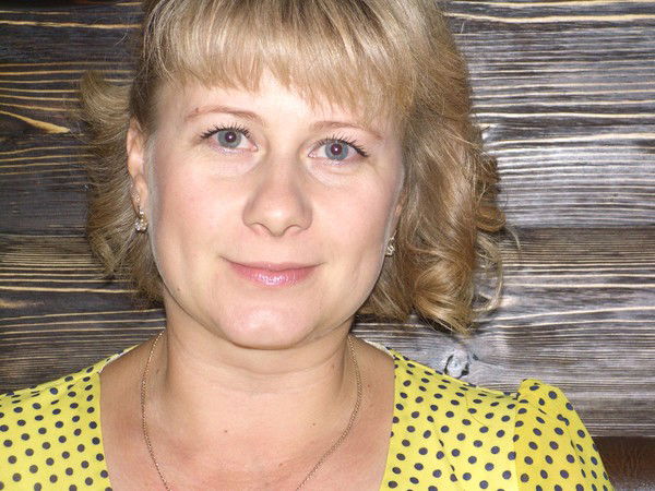 Елена Сухарева