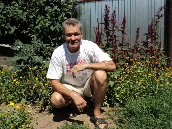 Геннадий Вечканов