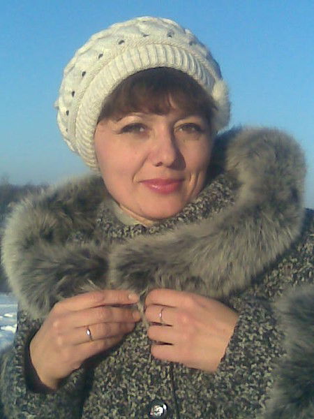 Елена Попова