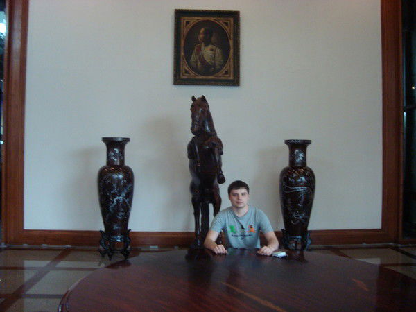 Владимир Ефремов