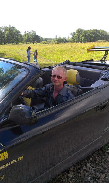 Владимир Романов