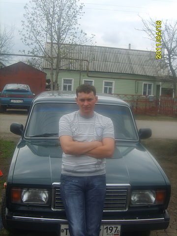 Максим Лушанов