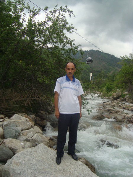 Нуреден Шаренов