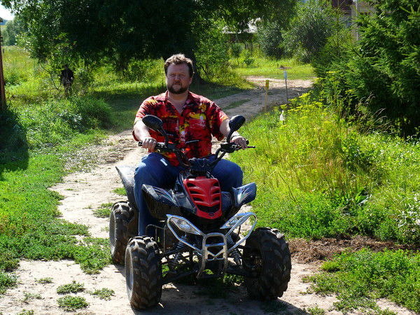 Илья Наумов