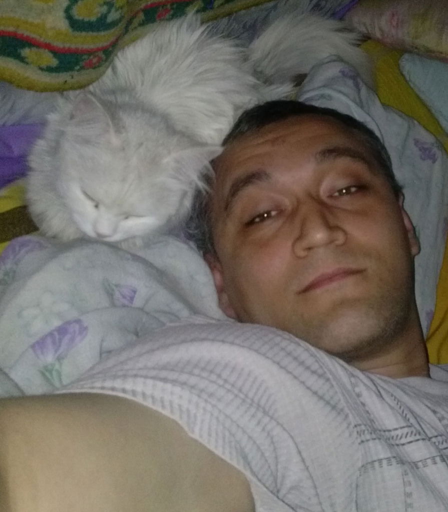 Рафаиль Занединов