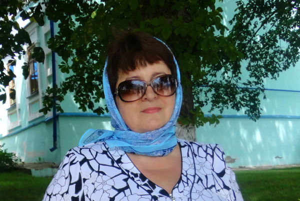 Елена Симонова