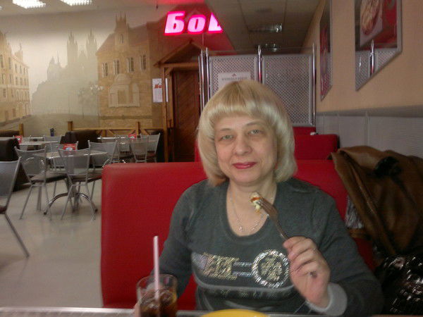 Любовь Долина