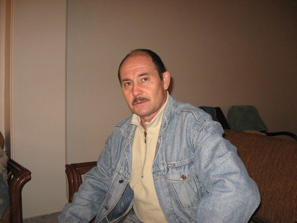 Александр Волков