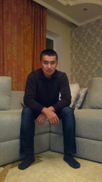 Еркiнбек Карабеков