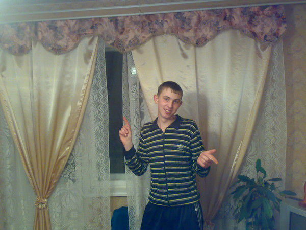 Константин Сазонов