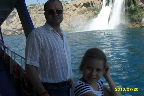 Анатолий Леончик