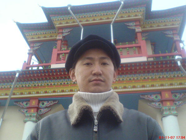 Саян Молонов