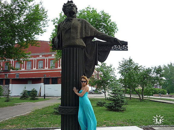 Неизвестно Неизвестно