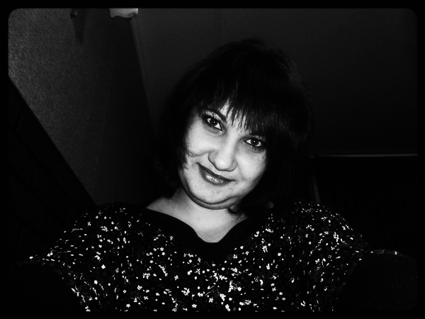 Наташа Гарник