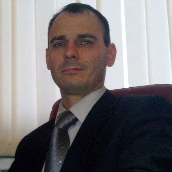 Денис Крутиков