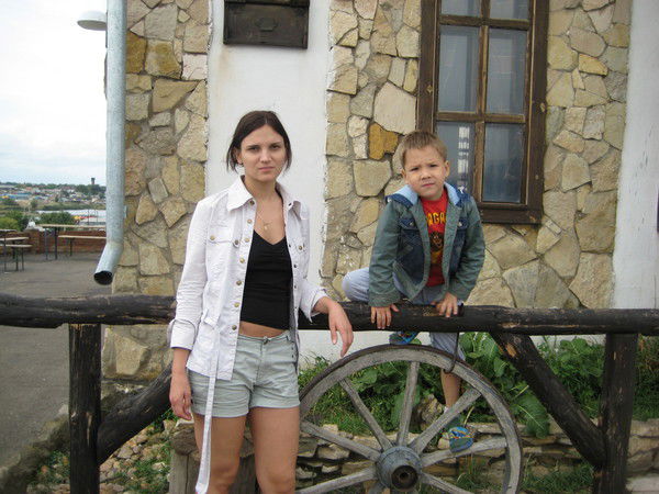 Елена Петрова