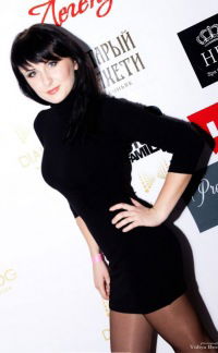 Елена Василец